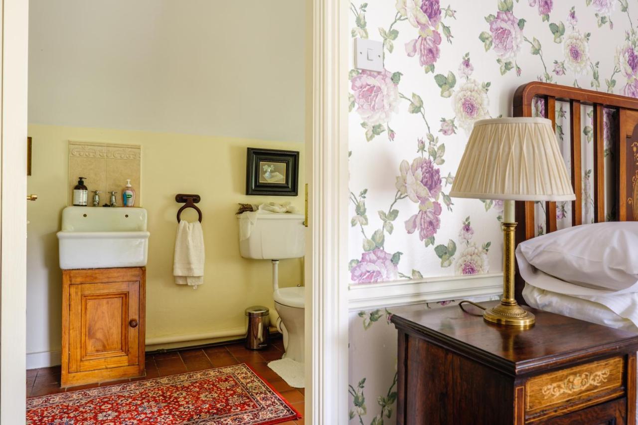 Brooklawn House Bed And Breakfast Mohill Екстер'єр фото
